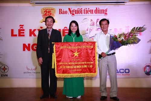 Báo Người tiêu dùng kỷ niểm 25 năm thành lập